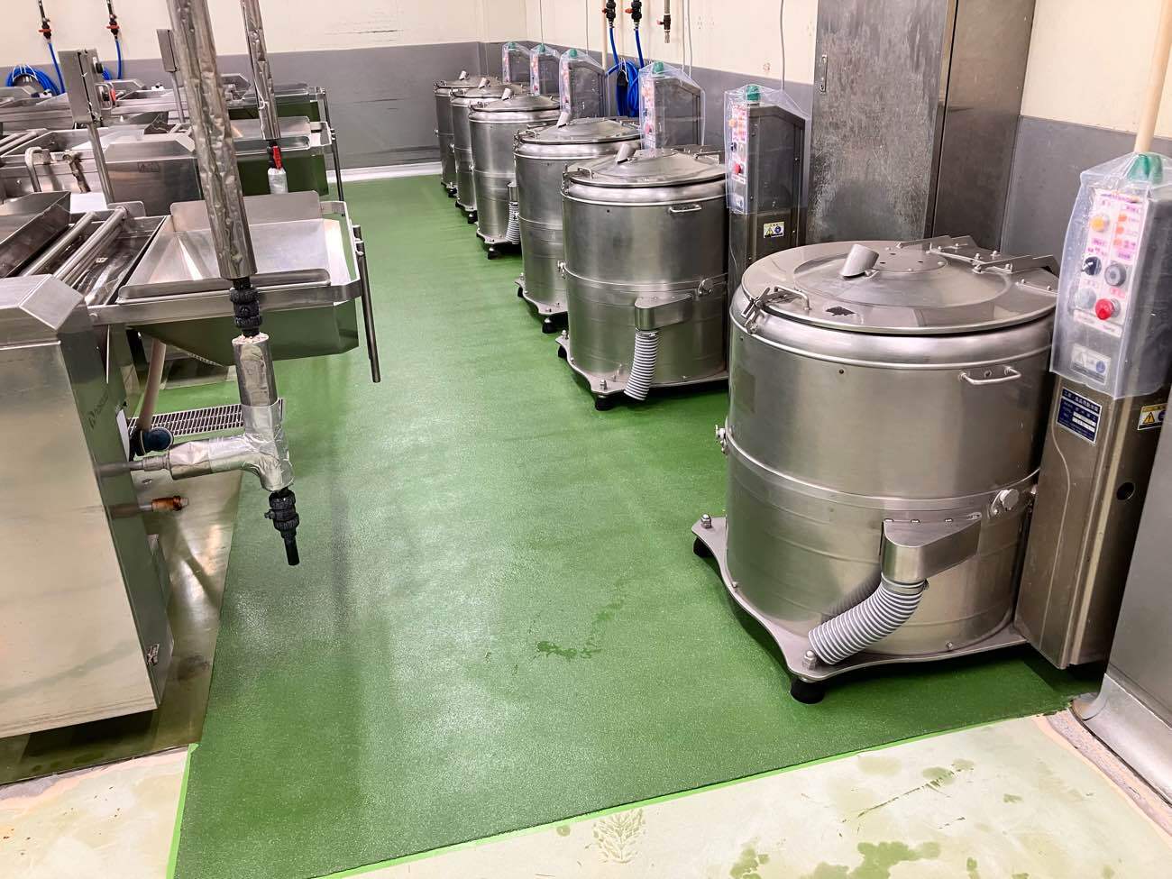 カット野菜工場　(栃木県鹿沼市)